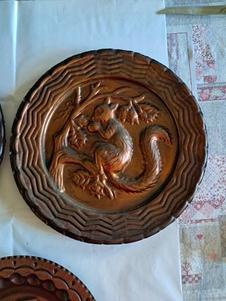 Piatto da parete vintage rame scoiattolo