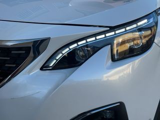 PEUGEOT 3008 1.5L BlueHDi SS GT Line