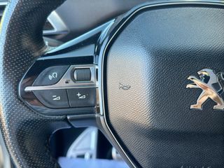 PEUGEOT 3008 1.5L BlueHDi SS GT Line