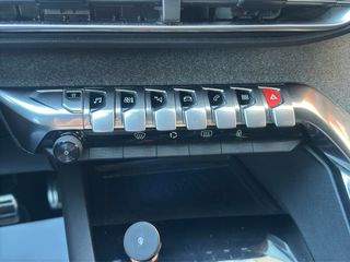 PEUGEOT 3008 1.5L BlueHDi SS GT Line