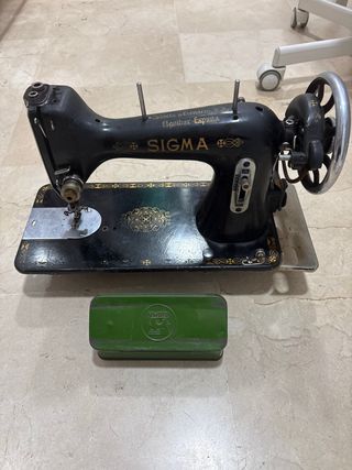 Máquina de coser antigua Sigma A 107-6 – Elgoibar