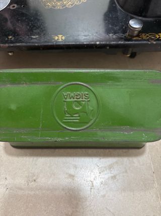 Máquina de coser antigua Sigma A 107-6 – Elgoibar