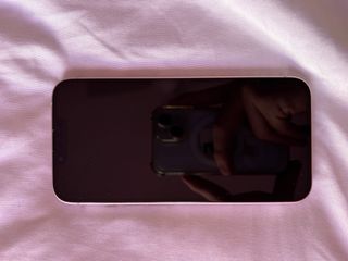 iPhone 13 Rosa