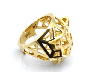 anillo oro 18k con piedra con circonita