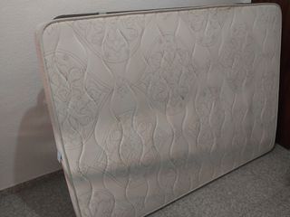 Colchón y somier 135x190