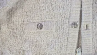 Chaqueta de lana beige