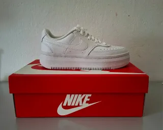 Nike Court Vision Alta Mujer