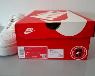 Nike Court Vision Alta Mujer