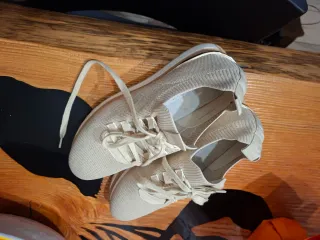 Scarpe donna Bata beige