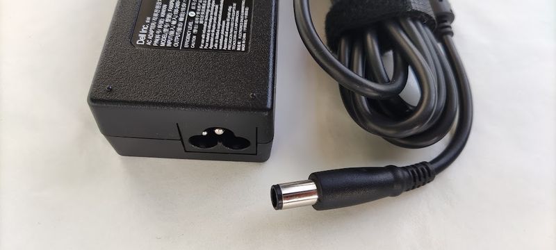Adaptador de corriente Dell 90W original 19.5V - Como nuevo afbeelding 3