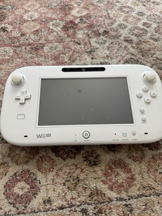Nintendo Wii U Bianca + Controller Pro