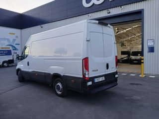 IVECO DAILY 2021 1807LNZ