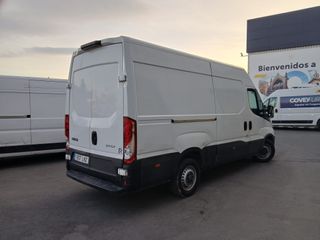 IVECO DAILY 2021 1807LNZ