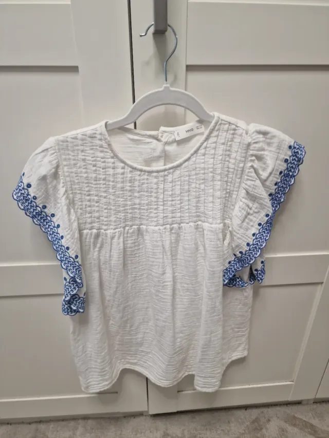 Camisa blanca bordada