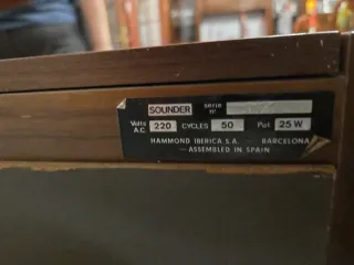 Órgano Hammond con Ritmos