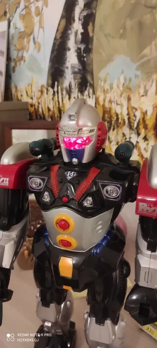 Robot giocattolo vintage