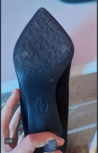 Zapatos de tacón negros para mujer