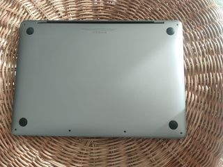 MACBOOK PRO 2017 PRACTICAMENTE NUEVO