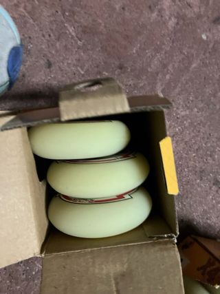 Patines en línea, protecciones, bolsa y ruedas