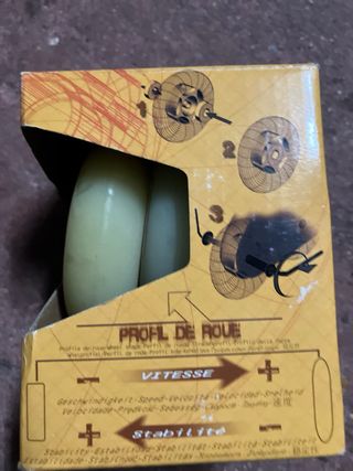 Patines en línea, protecciones, bolsa y ruedas