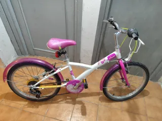 Bicicleta Infantil Btwin Rosa y Blanca
