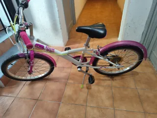 Bicicleta Infantil Btwin Rosa y Blanca