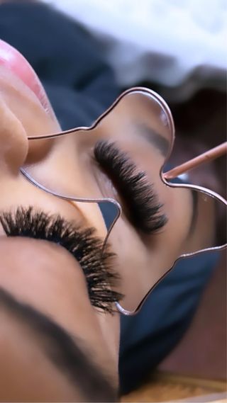 Pestañas pelo a pelo