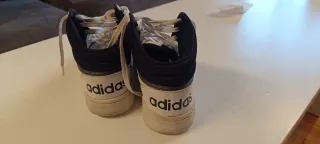 Adidas Tenis Blancos y Negros