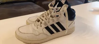 Adidas Tenis Blancos y Negros