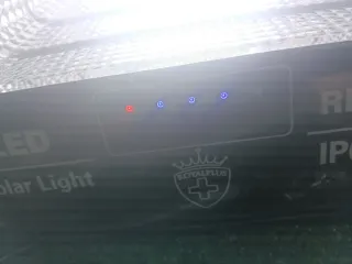 Faro Solare RL 100W con Telecomando