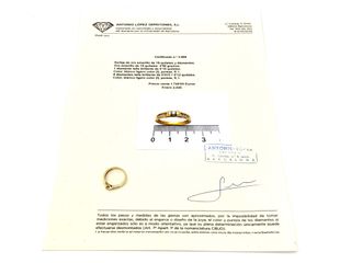 anillo oro 18k con piedra con diamante