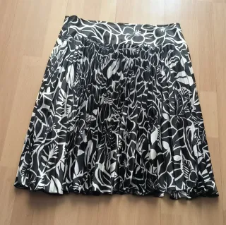 Falda plisada estampada floral