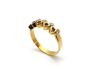 anillo oro 18k con piedra con diamante,rubi