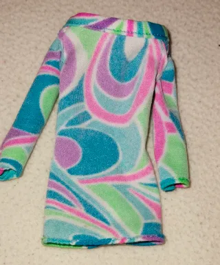 Vestido Barbie, y Whitney , Totally Hair