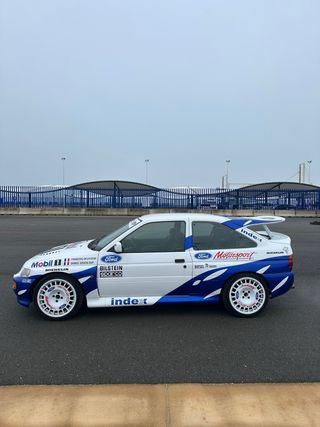 Ford escort cosworth