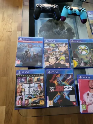 PS4 (PlayStation 4) con 2 mandos