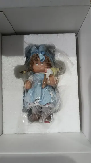 Figura Cuqui Elisa Colección Niña Helado