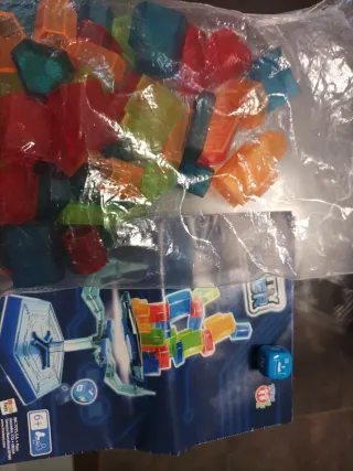 Gravity Tower: lógica, estrategia y equilibrio