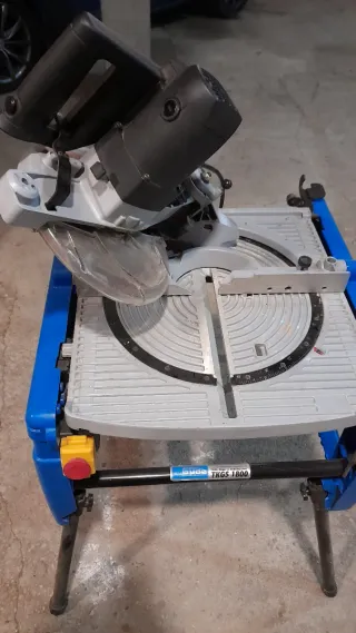 Sierra Mesa + Ingletadora 1800W