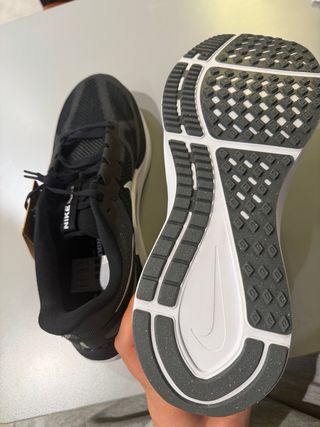 Nike Air Zoom Structure 25 Negro/Blanco