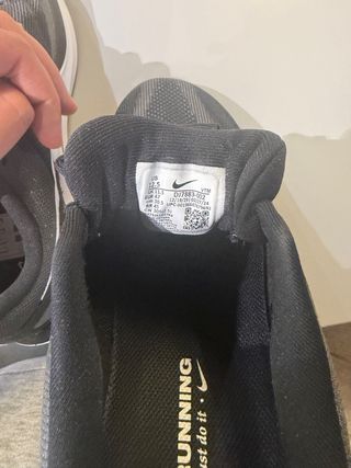 Nike Air Zoom Structure 25 Negro/Blanco