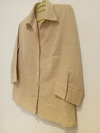 Camisa beige manga 3/4 Talla L