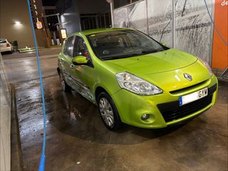Renault Clio 2010 / 83.000 km