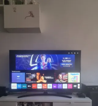 Smart TV LG Negra 50 pulgadas con su mando origina