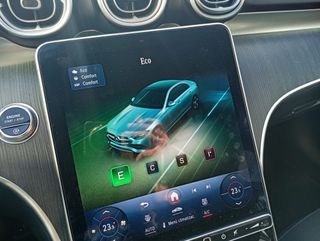 MERCEDES BENZ C 200 d AMG