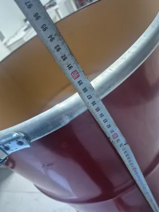 Bidón rojo industrial