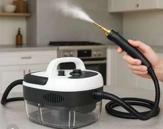 Vaporizzatore per pulizie