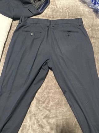 Traje de hombre negro