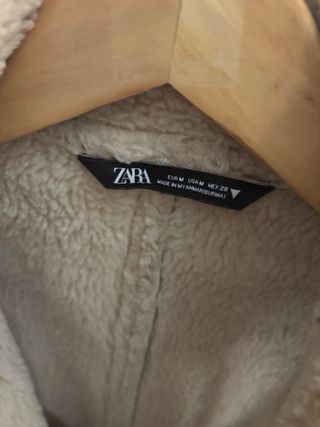 Chaleco Zara efecto borrego Talla M