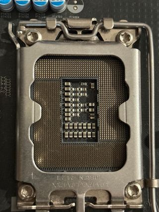 Placa Base Alienware + Fuente 750W + Ref. Líquida